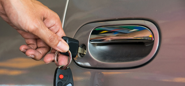 Car door lock repair in Pinole